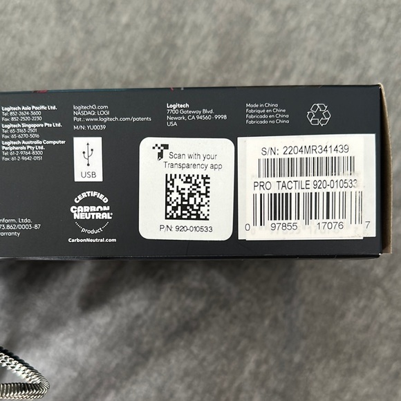 Logitech G Pro League of Legends Keyboard - Picture 8 of 9